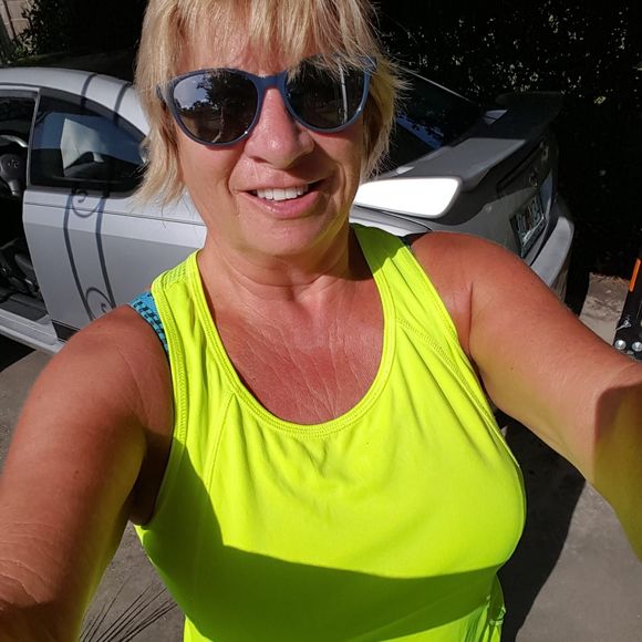 Meet your Posher, Karen - Picture 1 of 1